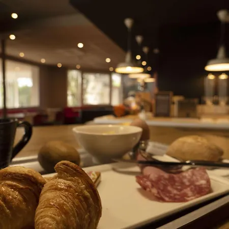 Ibis Hotel